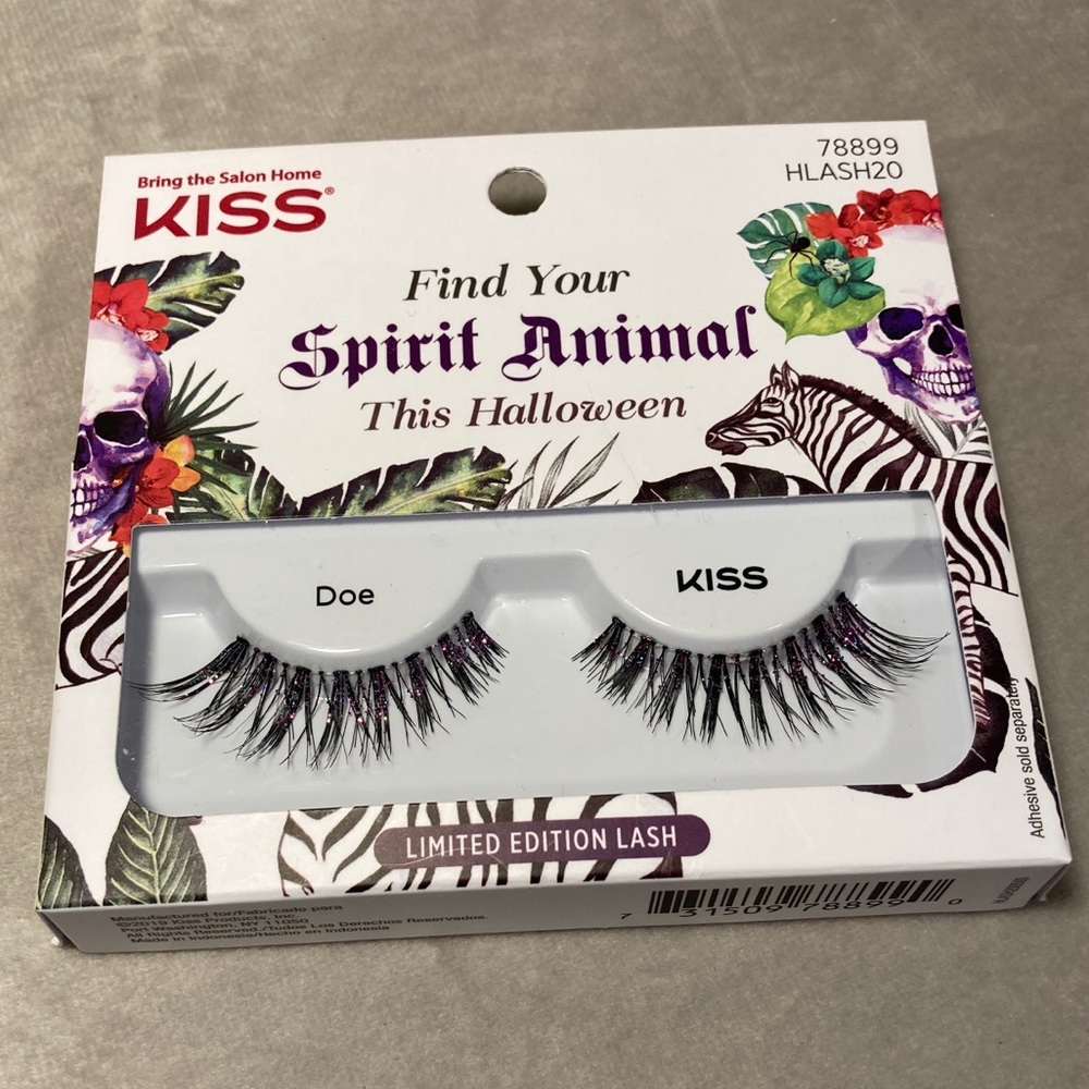 NWT Kiss Find Your Spirit Animal Lashes sparkle